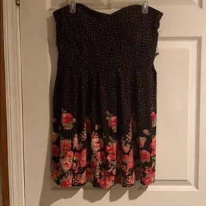NWT Sweetheart neck, convertible strapless dress
